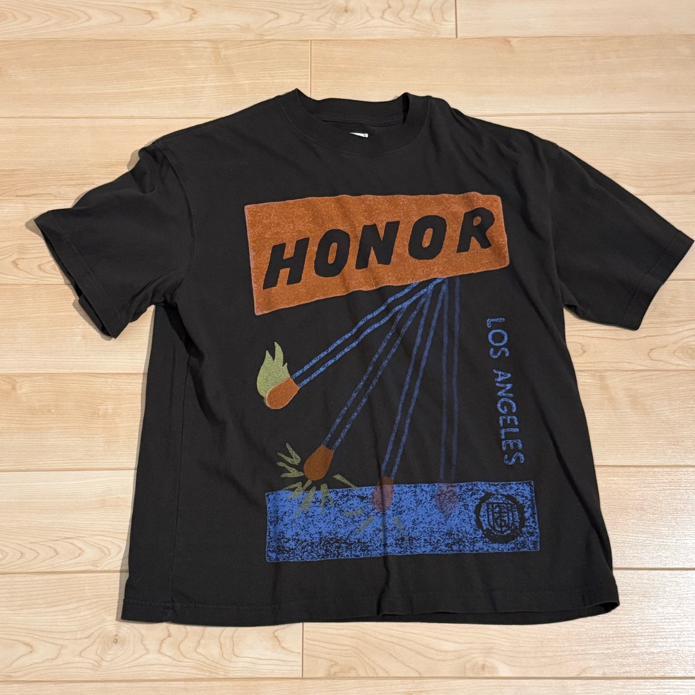 Honor the gift match tee
